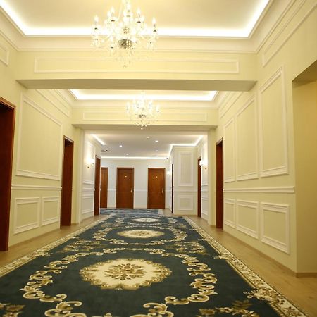 Hotel Colombo Berat Extérieur photo